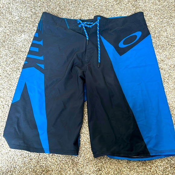 Oakley Men’s swim suit 33 - Picture 1 of 5